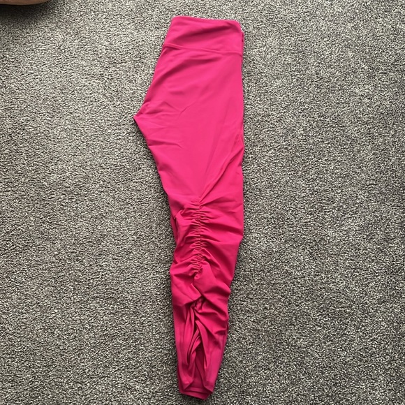 ✨2/$20✨FABLETICS leggings size S - Picture 5 of 5